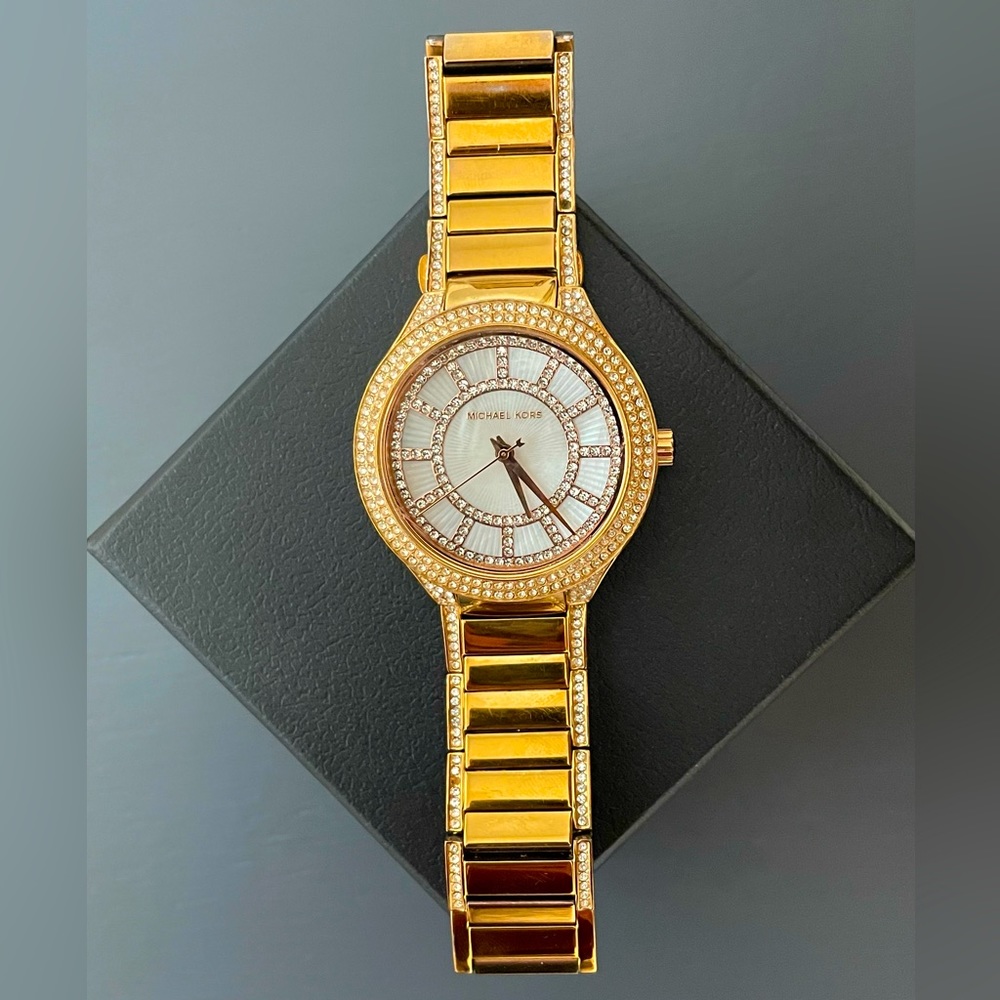 Michael Kors Watch - Women’s (needs battery)